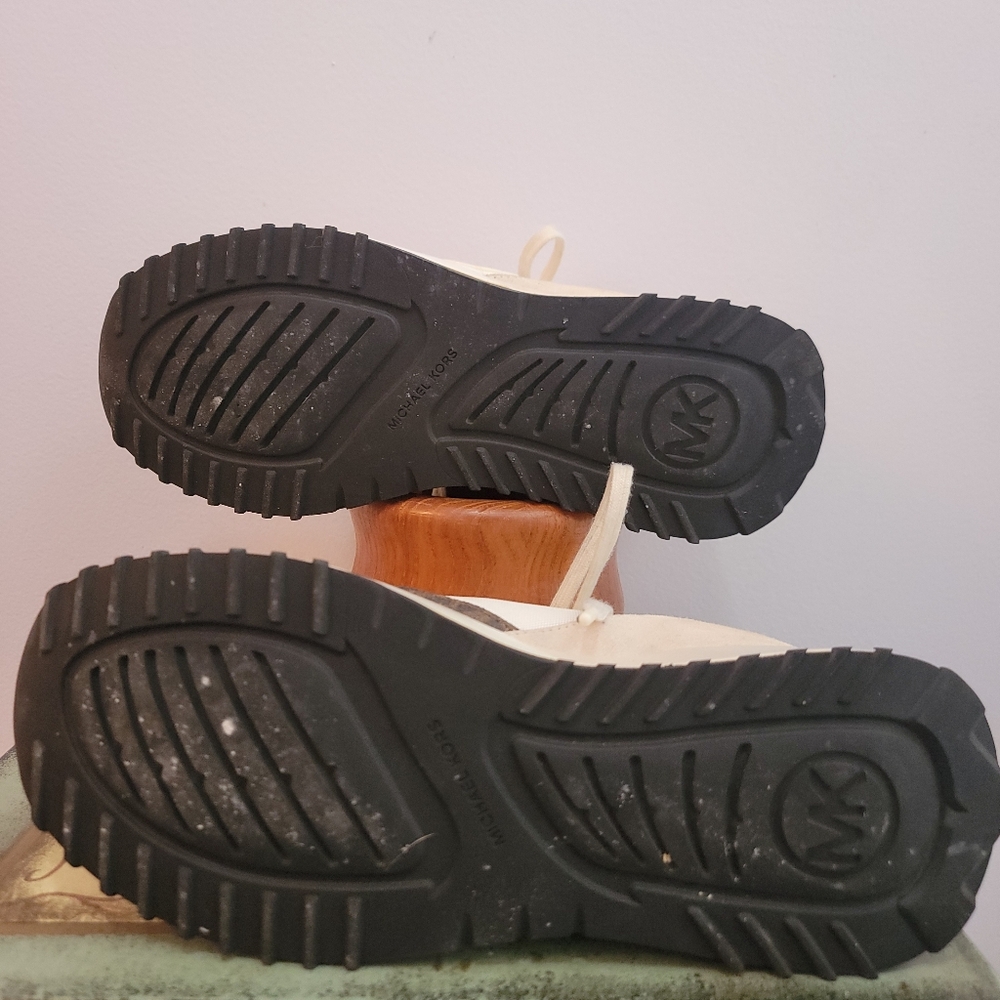 Michael Michael Kors Theo MK Intial Canvas and Suede Trainer Size 7 - Picture 11 of 13